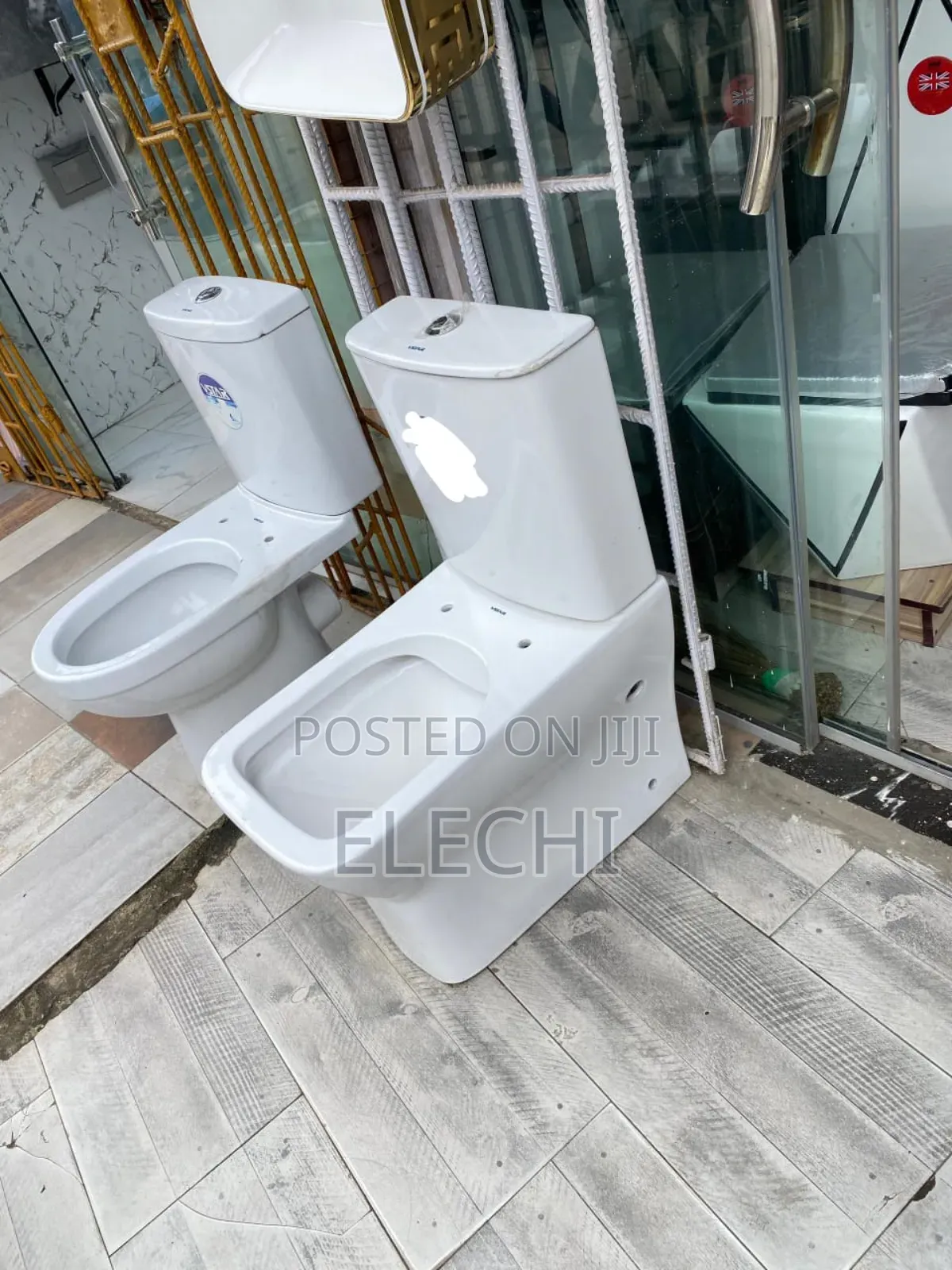 Executive Water Closet With Basin