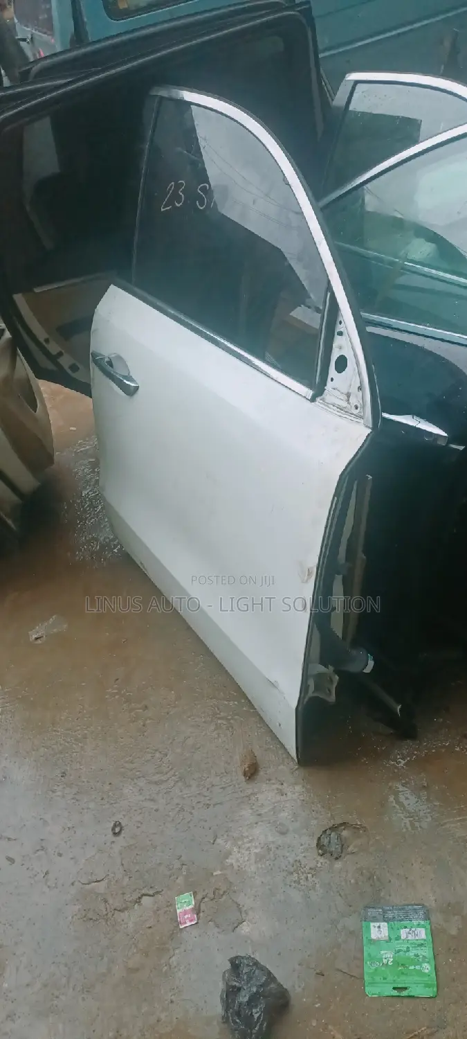Door 2016/2018 Acura MDX Available