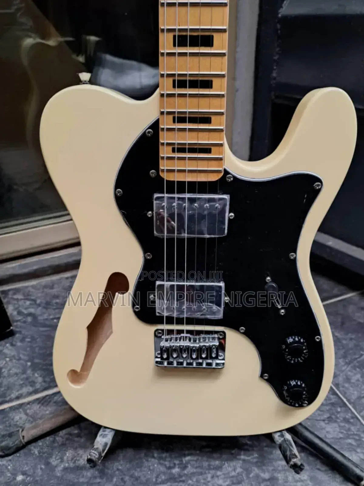 Squier Classic Telecaster Olympic White - Electric Guitar