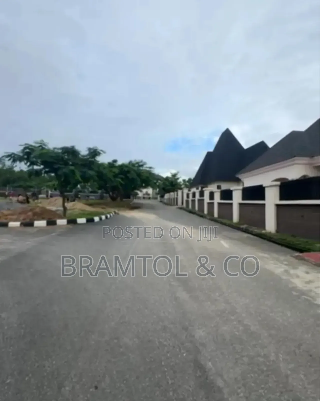 3bdrm Bungalow in Apo District for sale