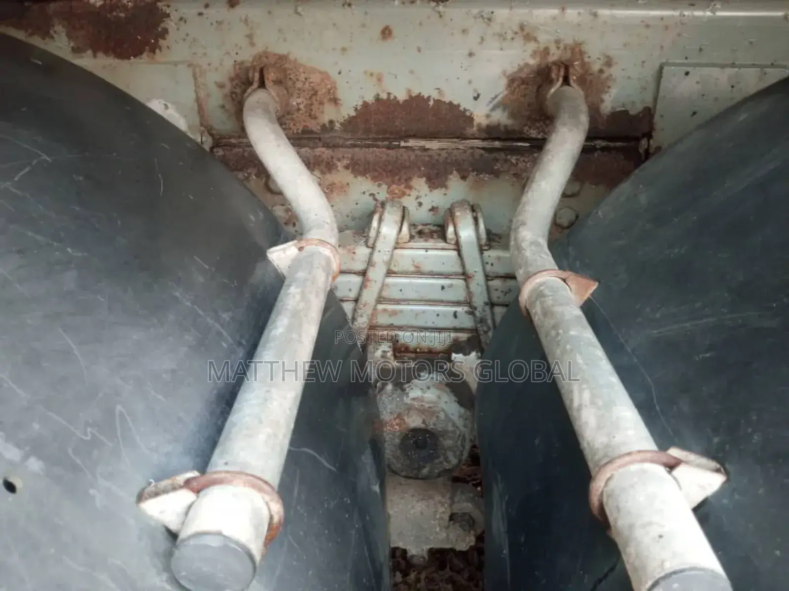 Foreign Used Scania Tipper 12 Tyres