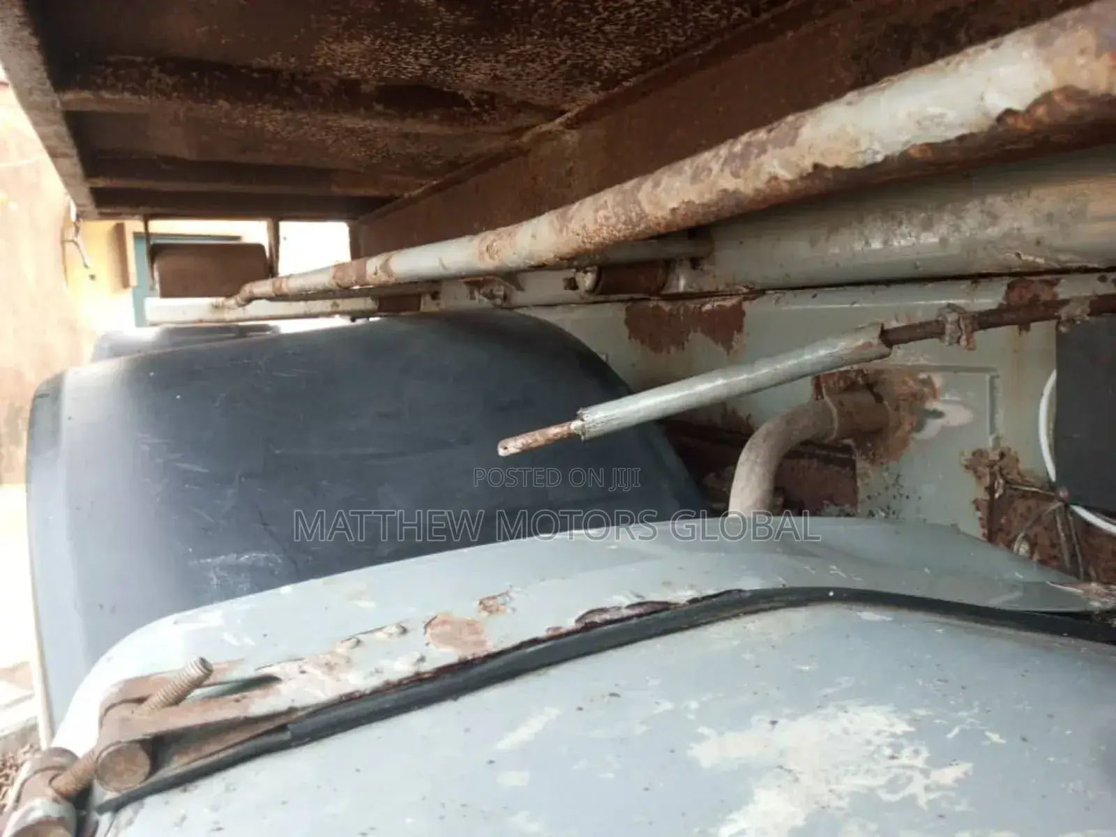 Foreign Used Scania Tipper 12 Tyres