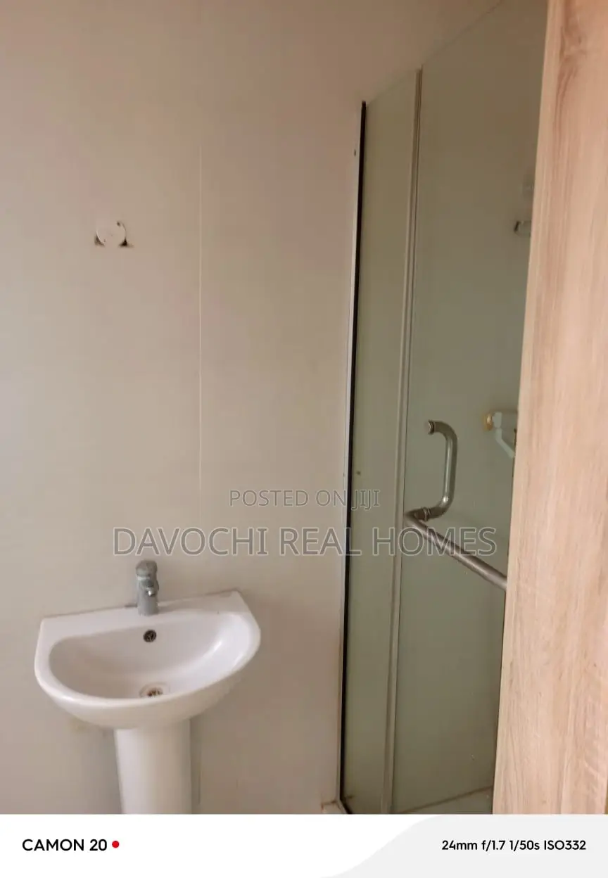 2bdrm Apartment in Agungi, Lekki for rent