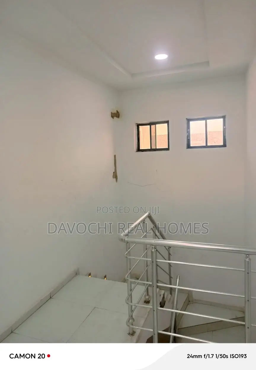 2bdrm Apartment in Agungi, Lekki for rent