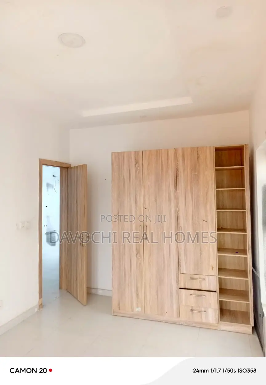 2bdrm Apartment in Agungi, Lekki for rent