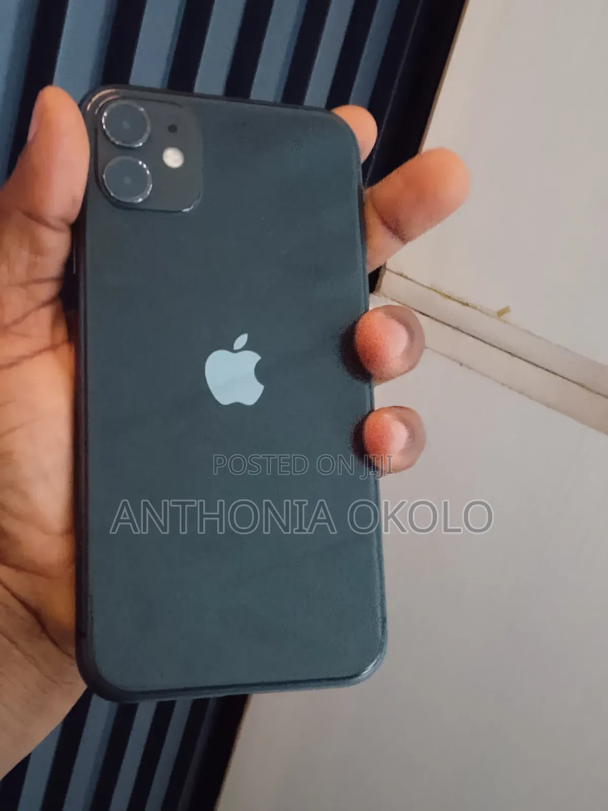 Apple iPhone 11 64 GB Black