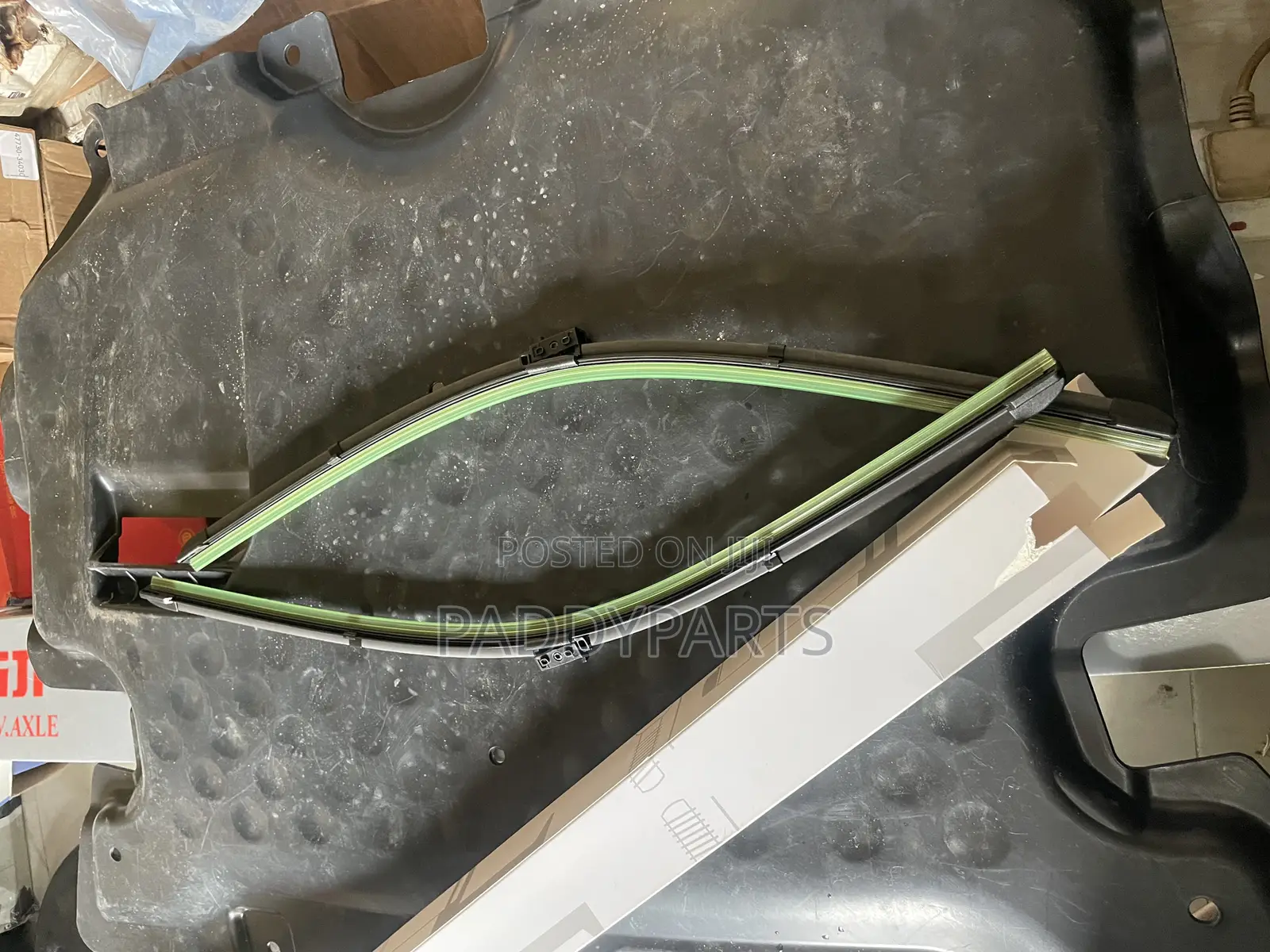 Mercedes Benz Glc300 Wiper Blade