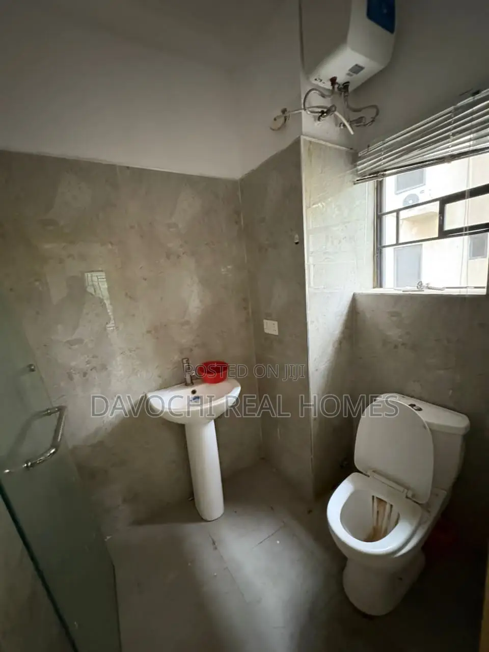 3bdrm Apartment in Megamound, Ikota for rent
