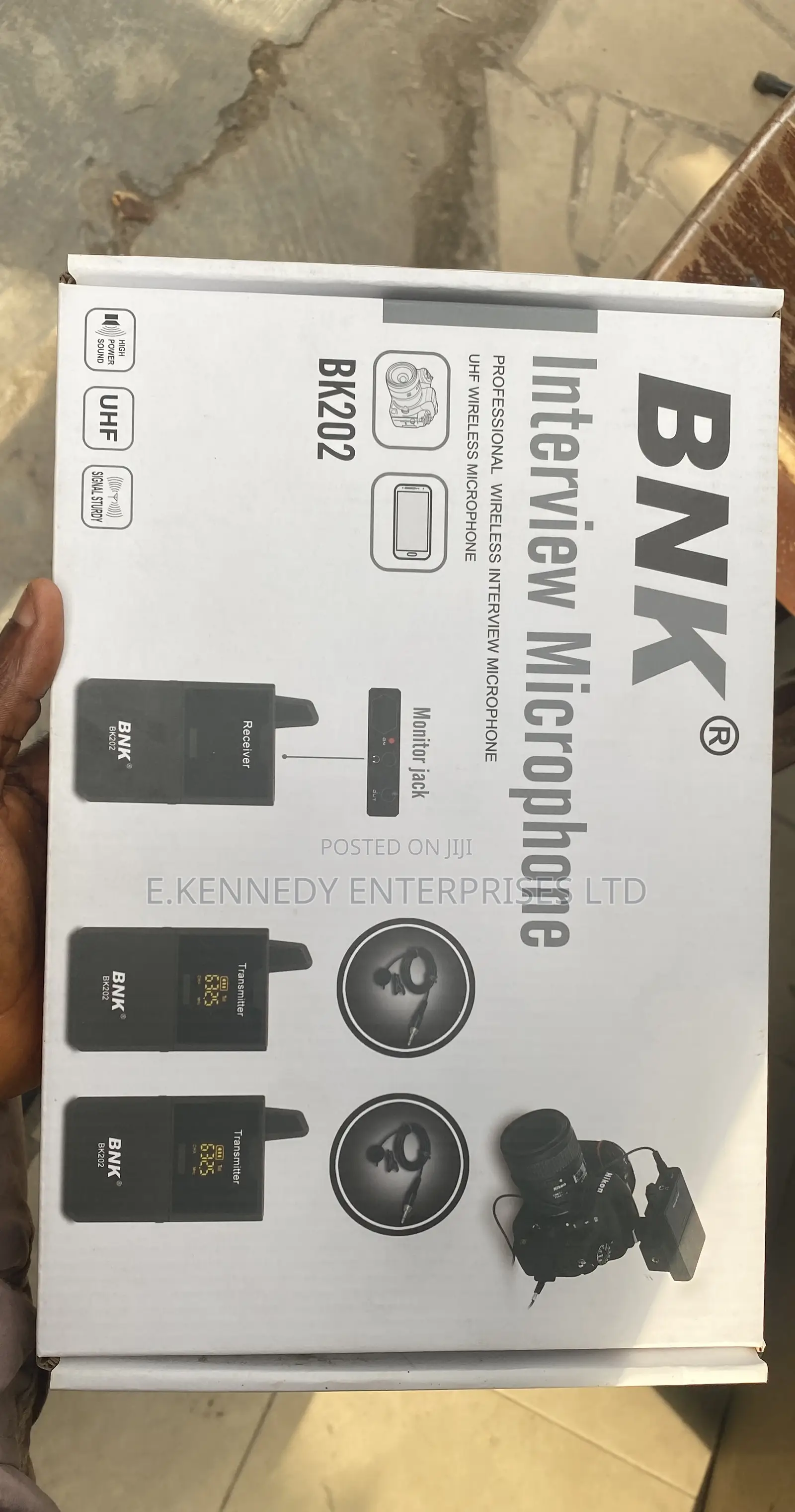 Professional BNK Wireless Camera Lapel Interview Microphone