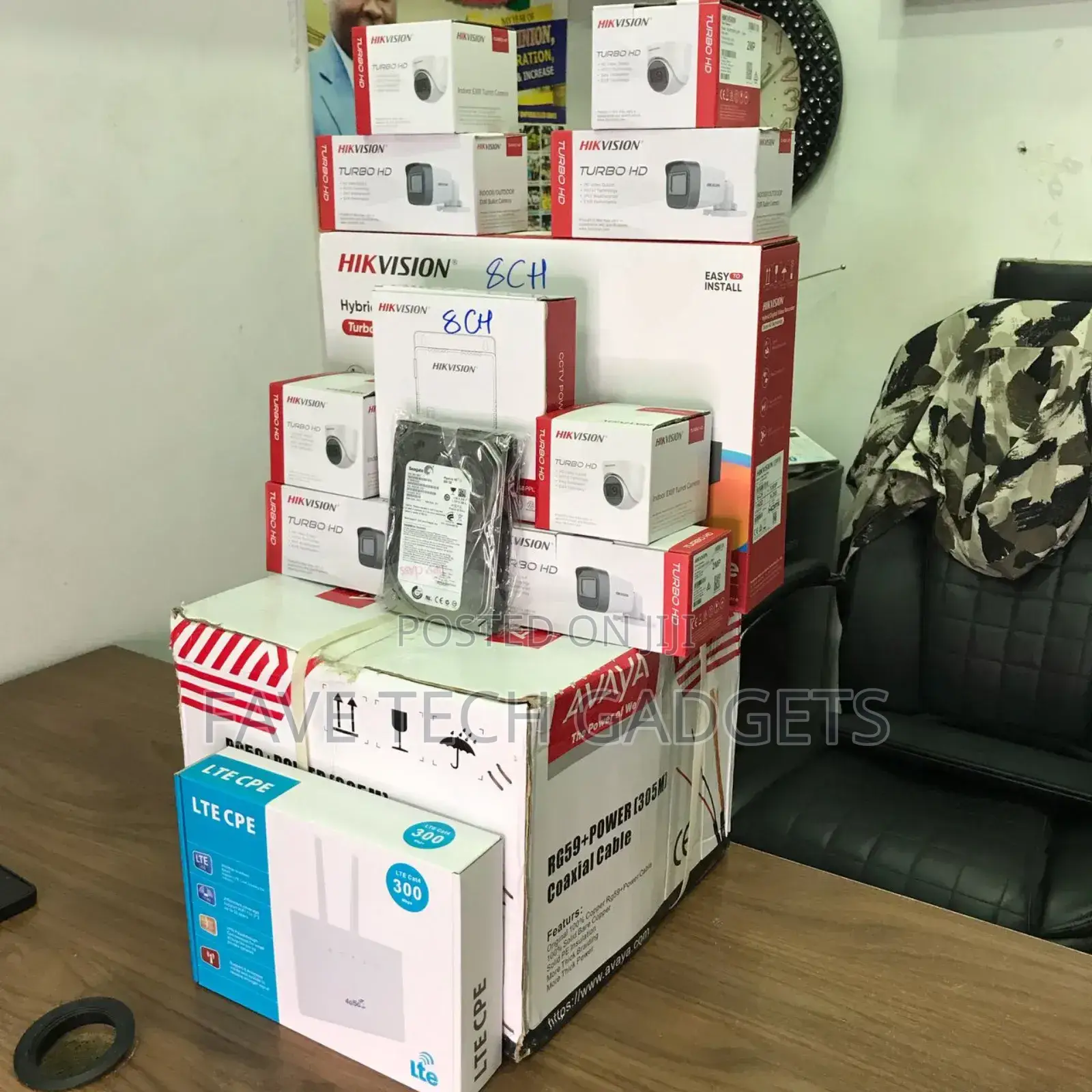 Hikvision 8 Channel Complete Kit With Router and 300m Cable.