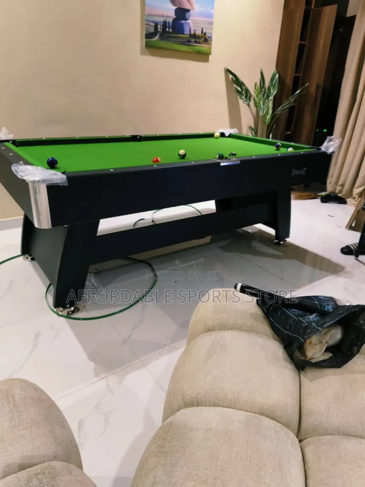 7ft Beautifully Designed Imported Snooker