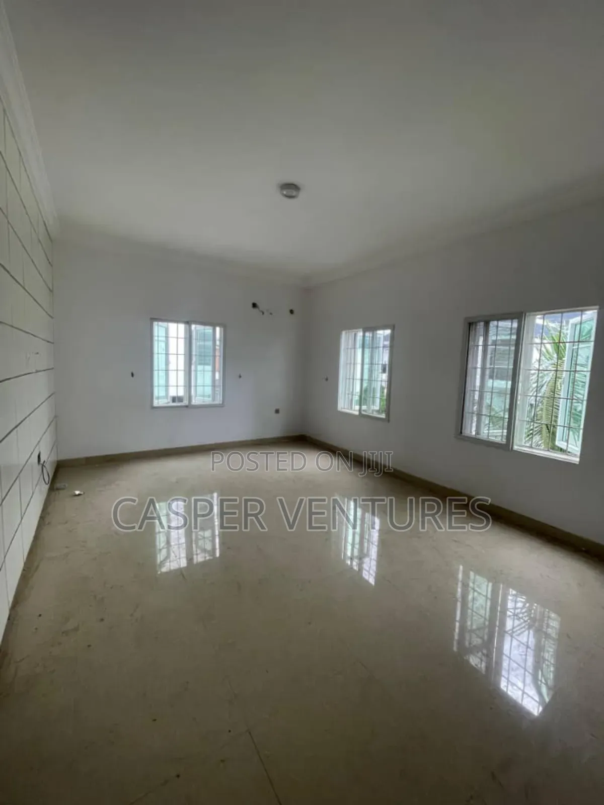 1bdrm Room & Parlour in Friends Colony, Agungi for rent