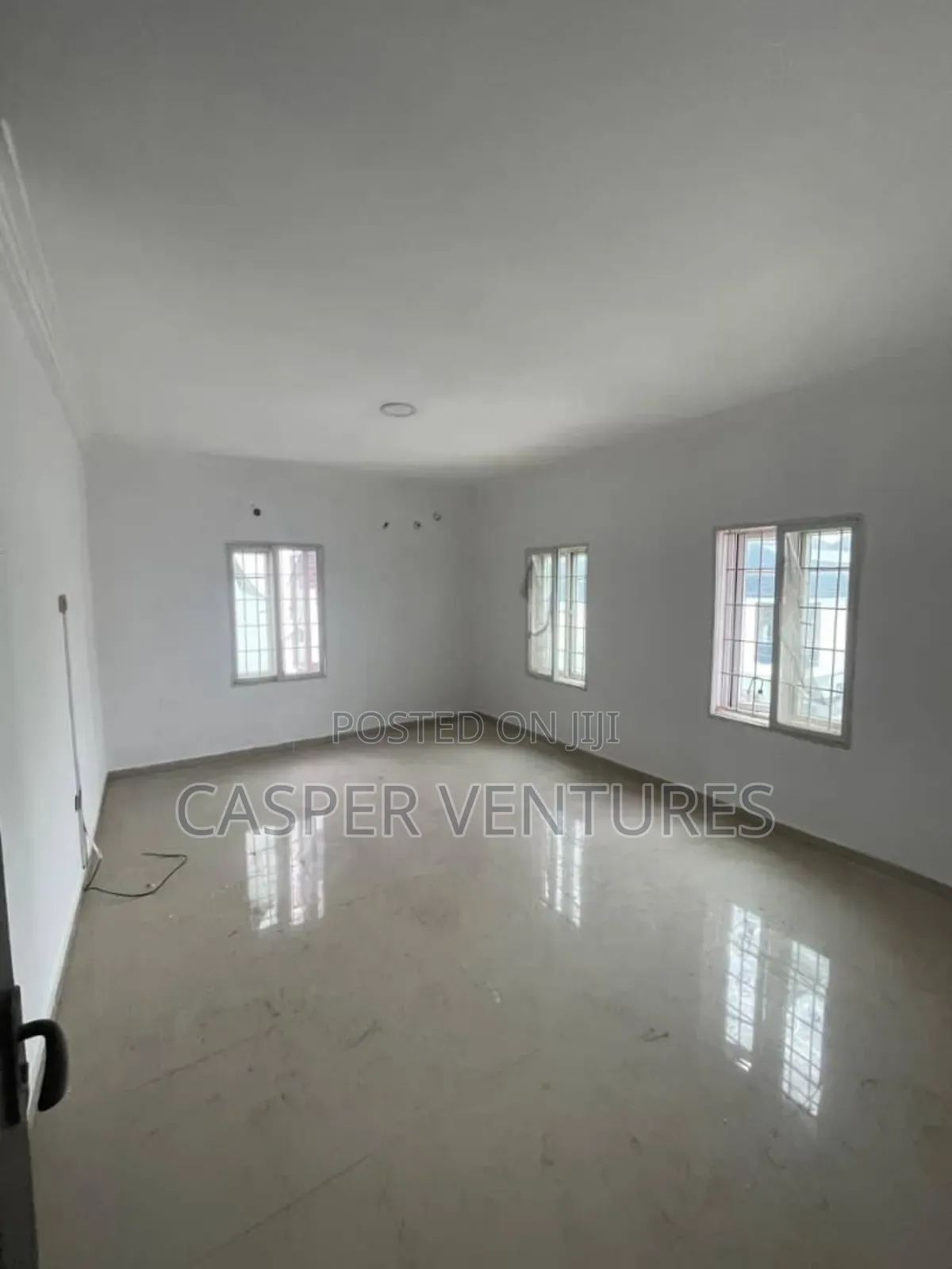 1bdrm Room & Parlour in Friends Colony, Agungi for rent