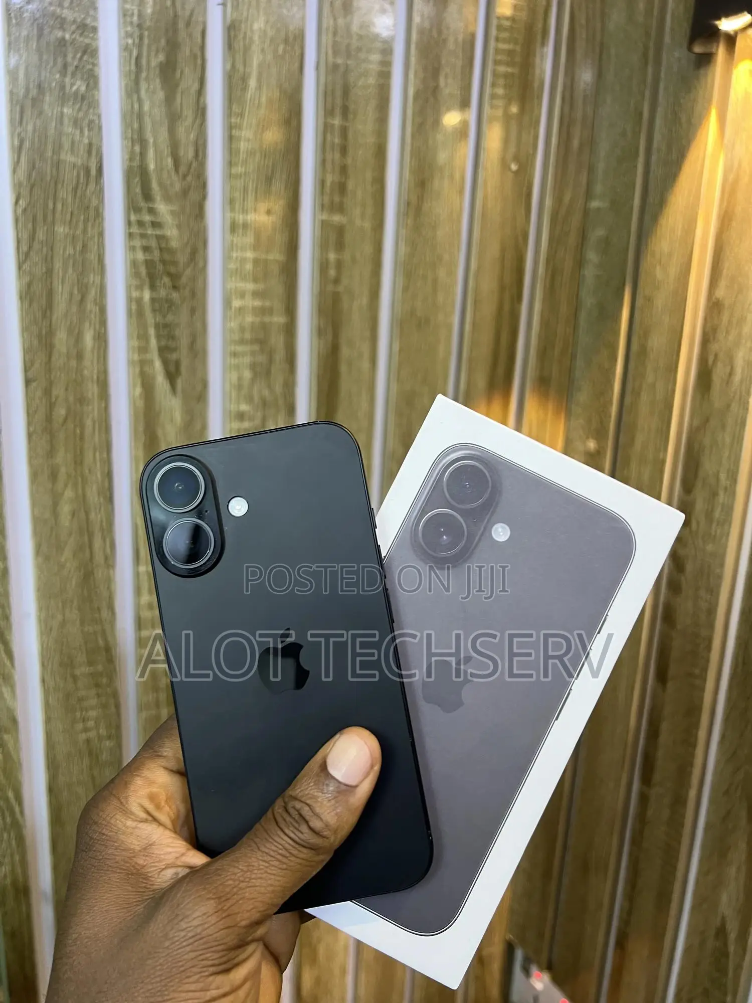 New Apple iPhone 16 128 GB Gray