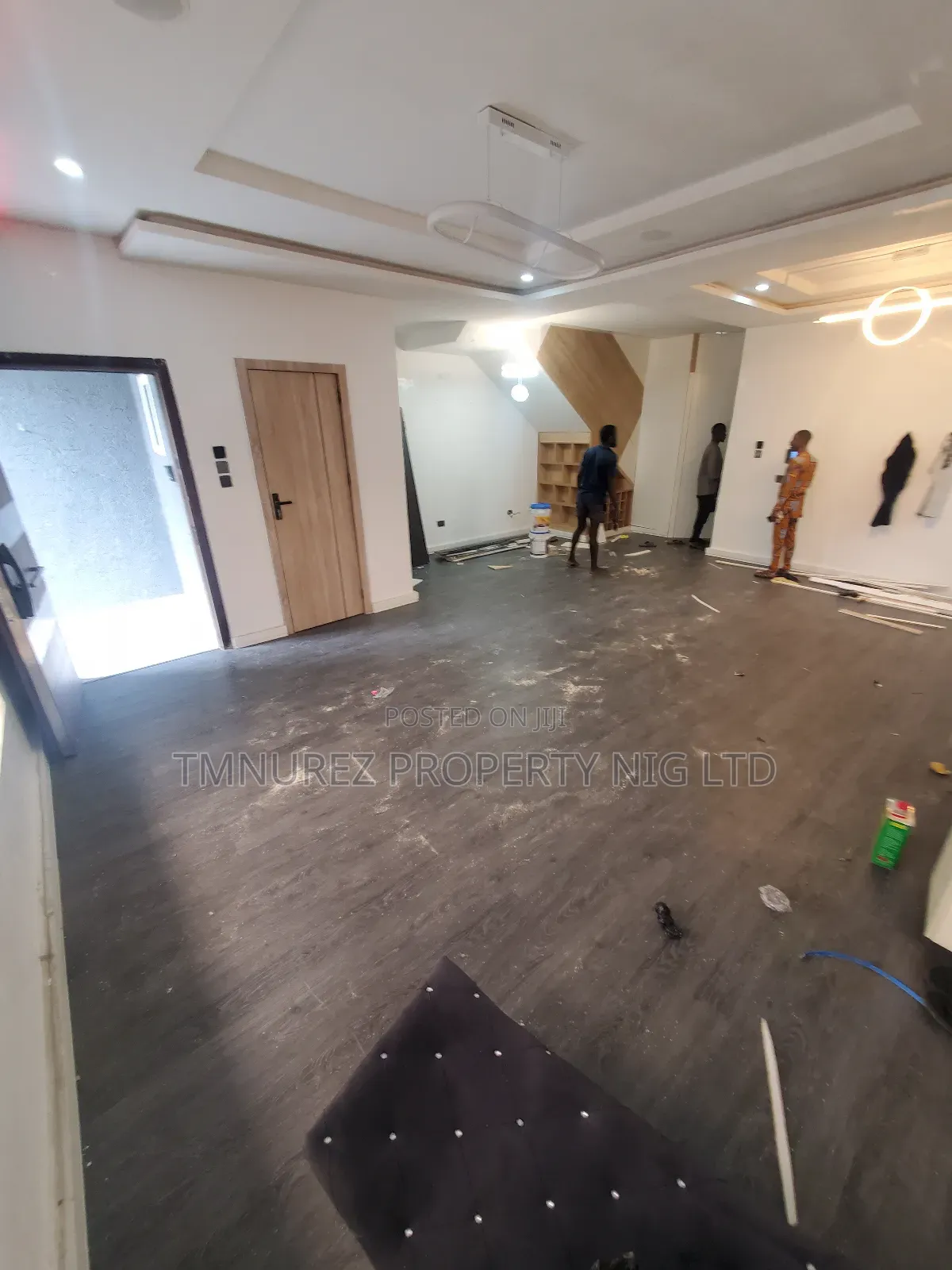 Mini Flat in Vgc, Ikota for rent