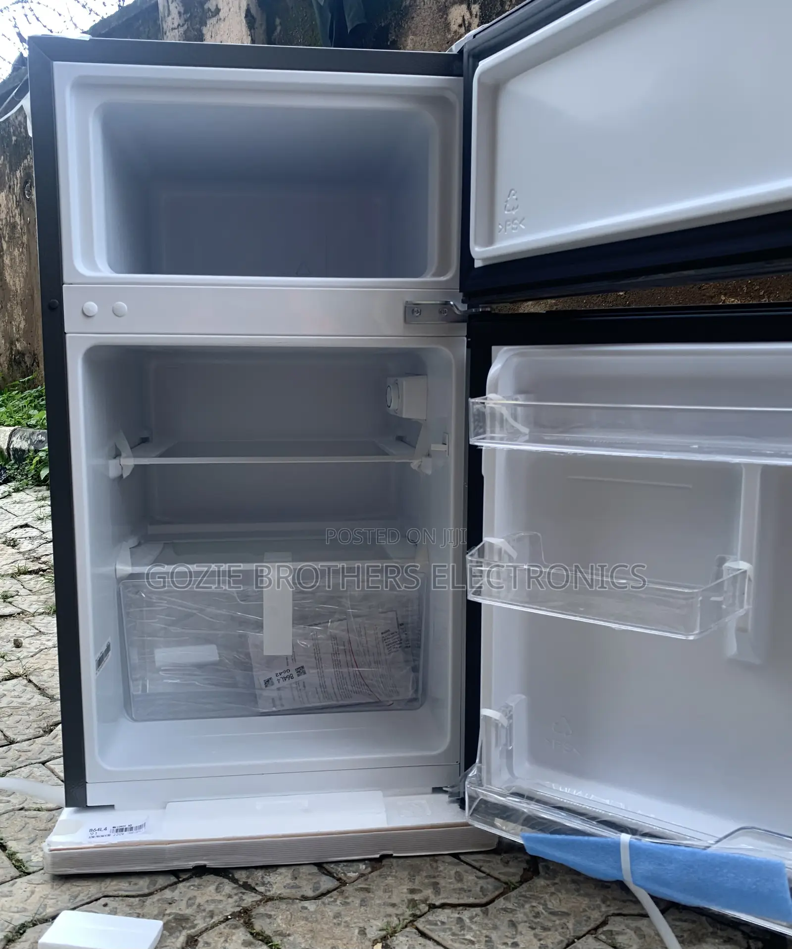 Hisense Double Door Refrigerator 95 Liters Silver Color