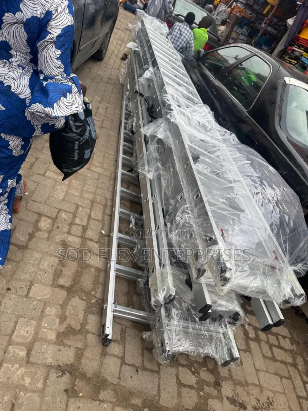 16*2 Aluminium Strong💪 Durable 32 Steps Ladders