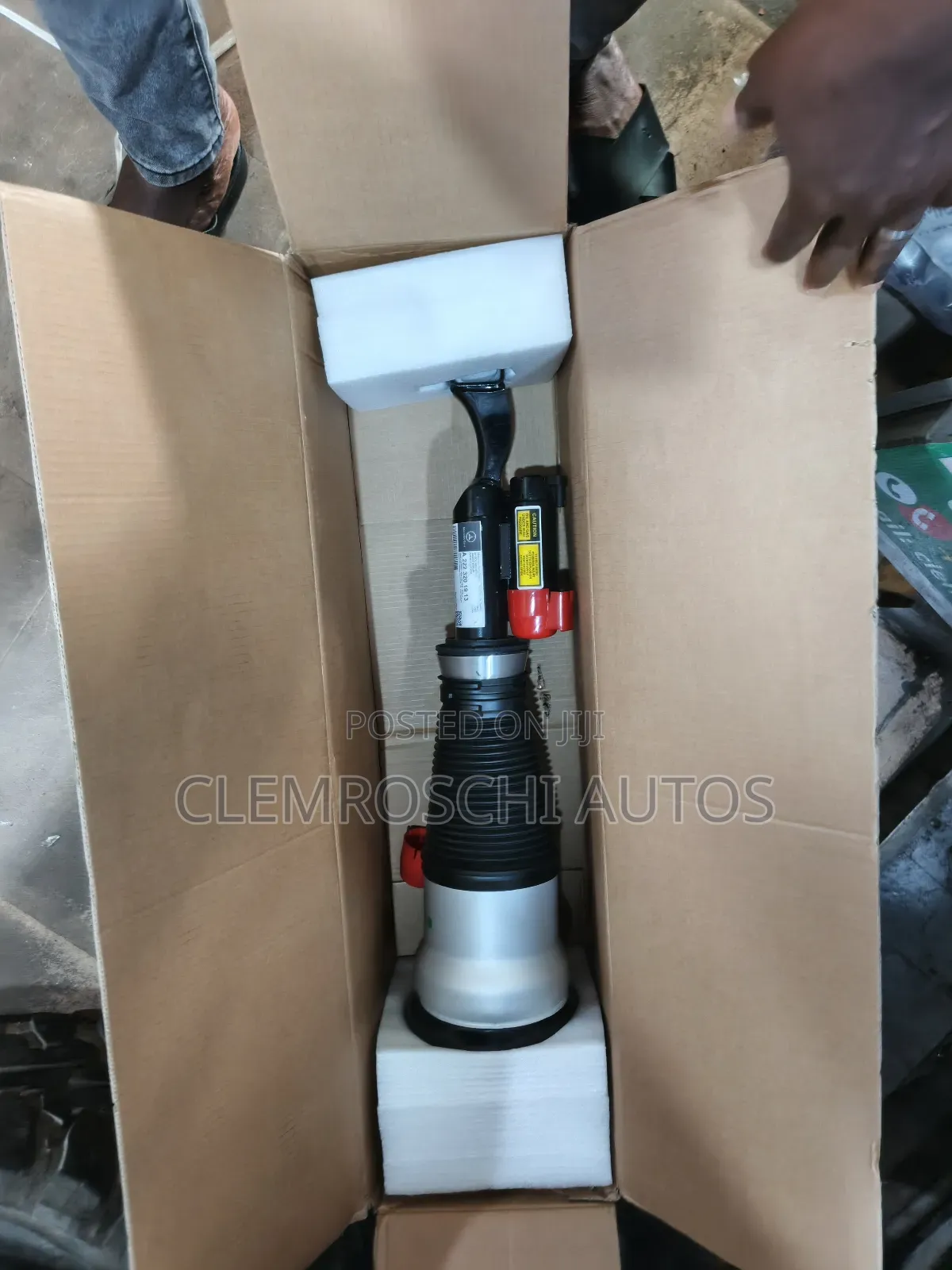 High Quality Certified Brand New Ballon Shock S Class W222
