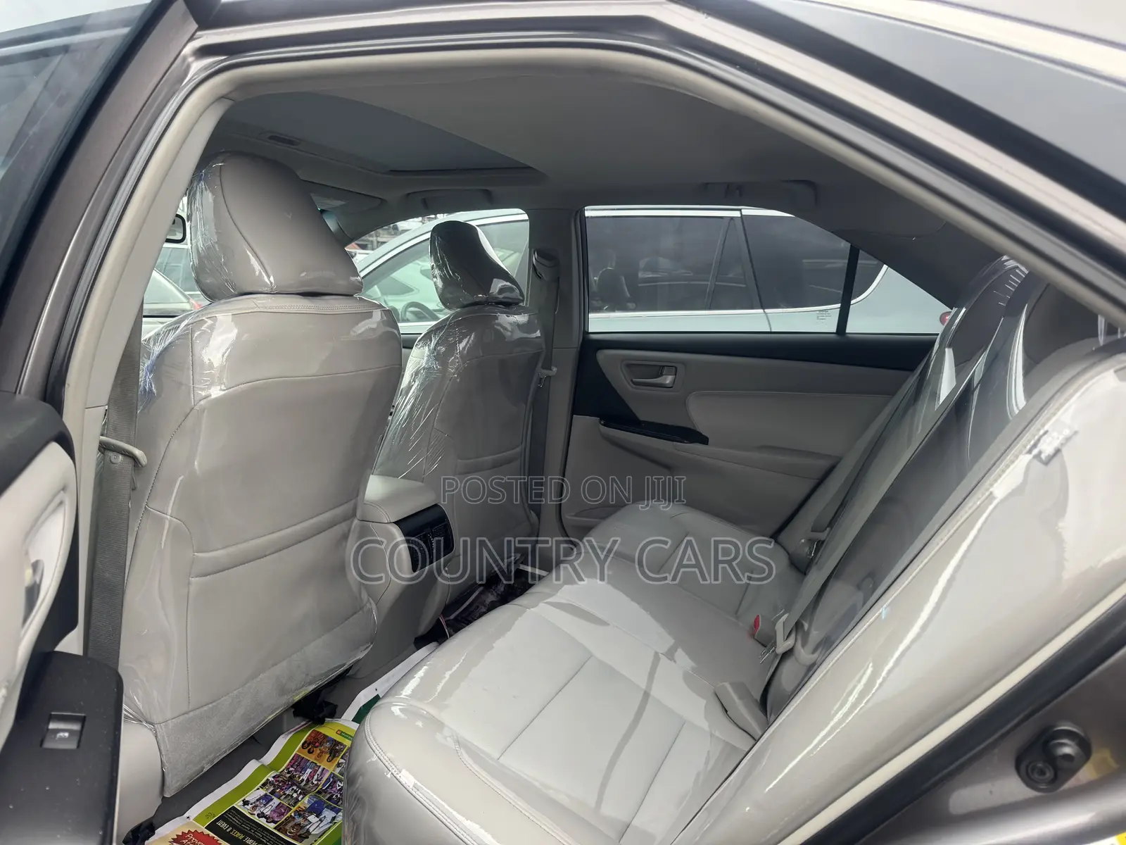 Toyota Camry XLE V6 4dr Sedan (3.6L 6cyl 6A) 2016 Gray