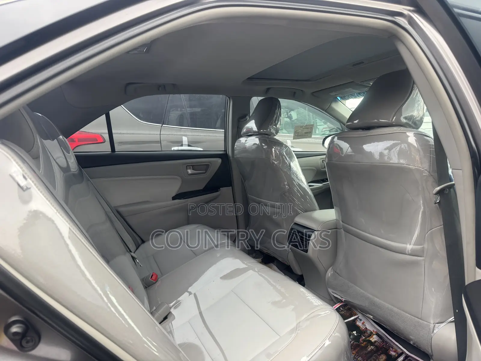 Toyota Camry XLE V6 4dr Sedan (3.6L 6cyl 6A) 2016 Gray