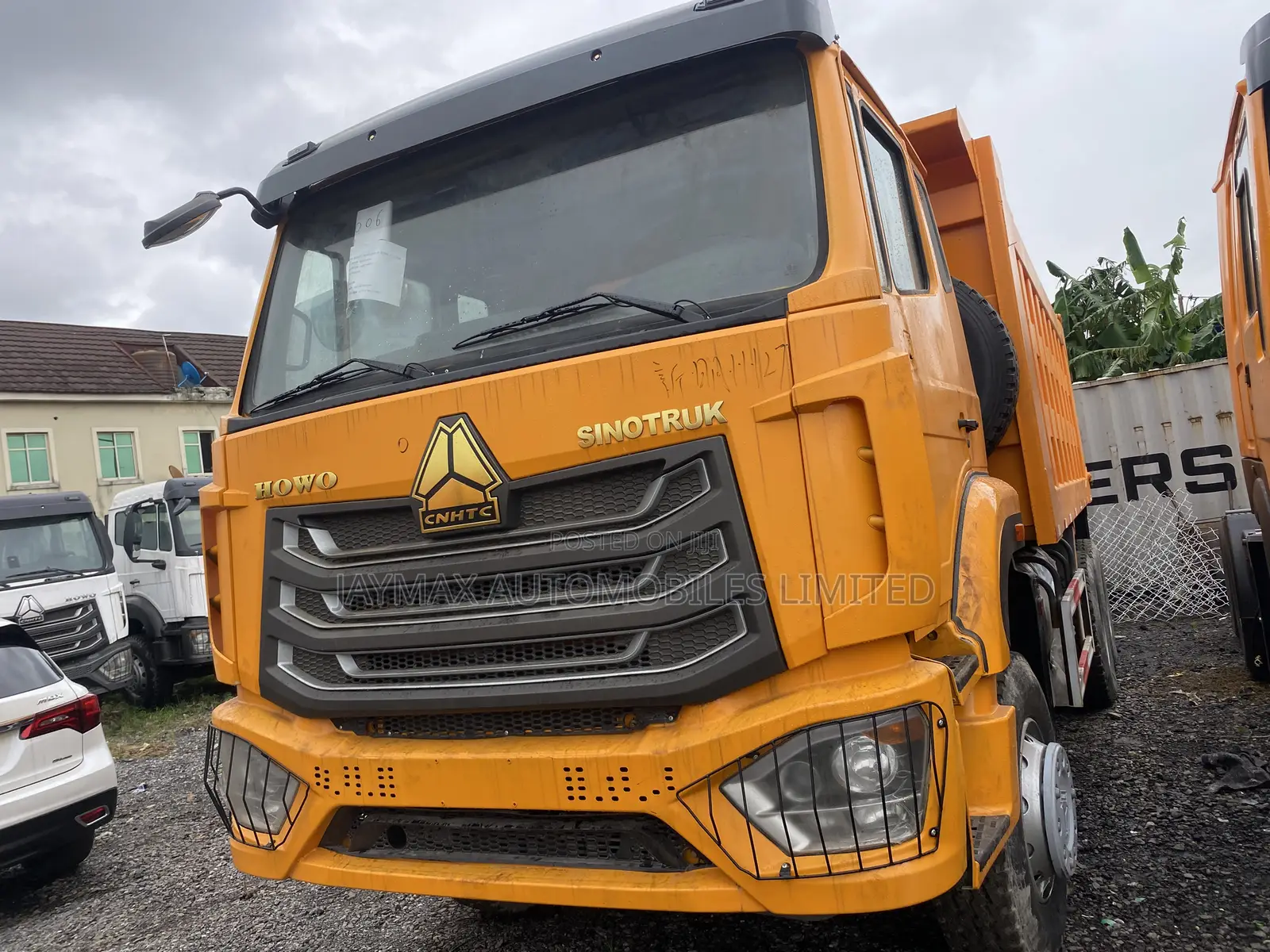 2020 Model Howo Tipper , Yellow