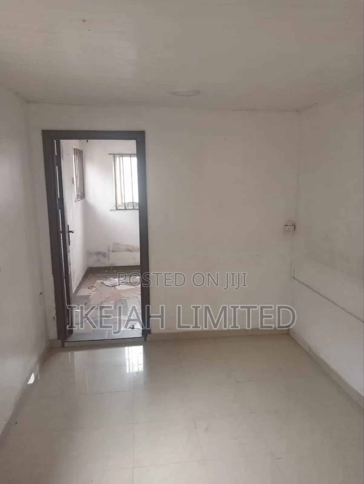5bdrm Duplex in Magodo Phase One for rent