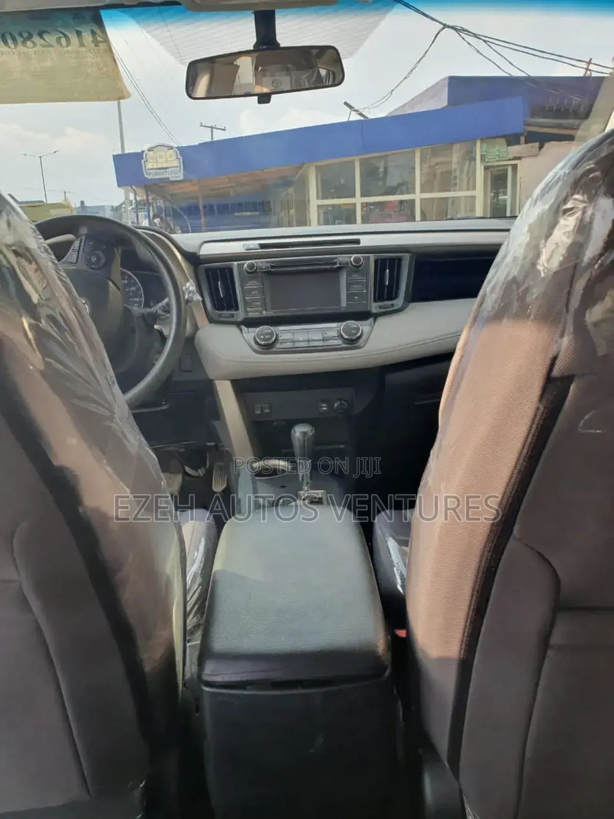 Toyota RAV4 XLE 4dr SUV (2.5L 4cyl 6A) 2015 Silver