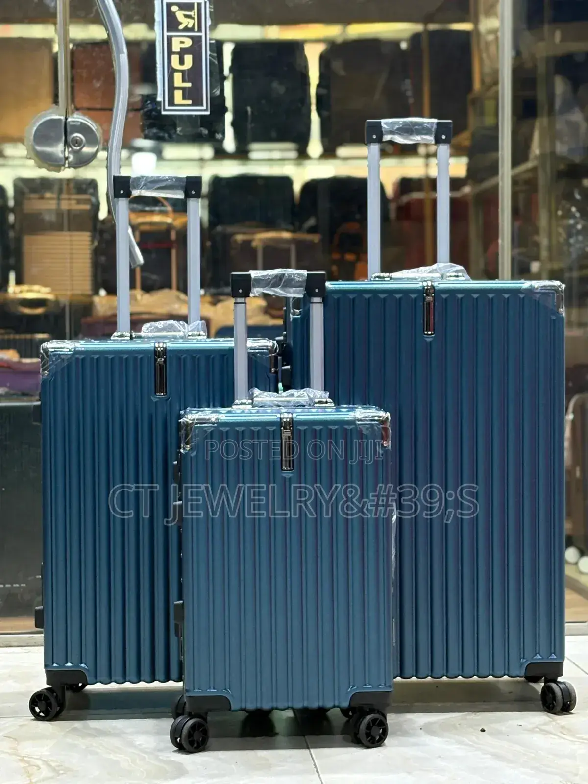 Travelling Box 3in1 Can Be Sold Separately L28"/M24"/20"