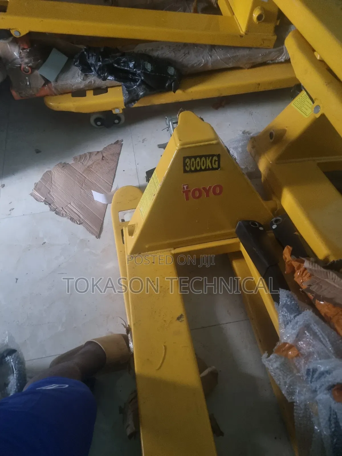 Pallet Truck 3000kg