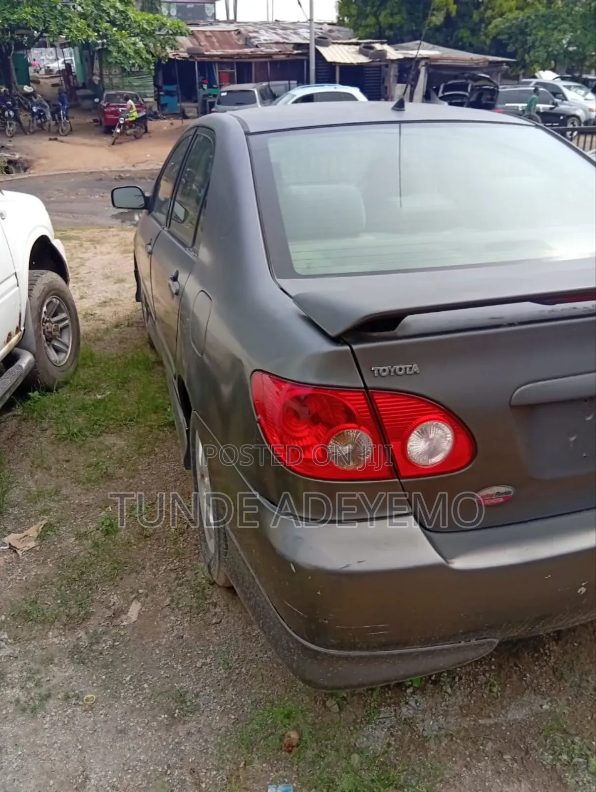 Toyota Corolla 2006 Gray