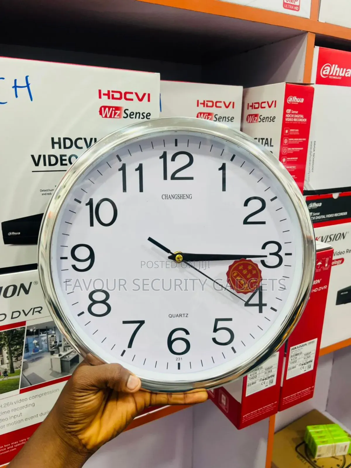 Wifi Spy Wall Clock Camera