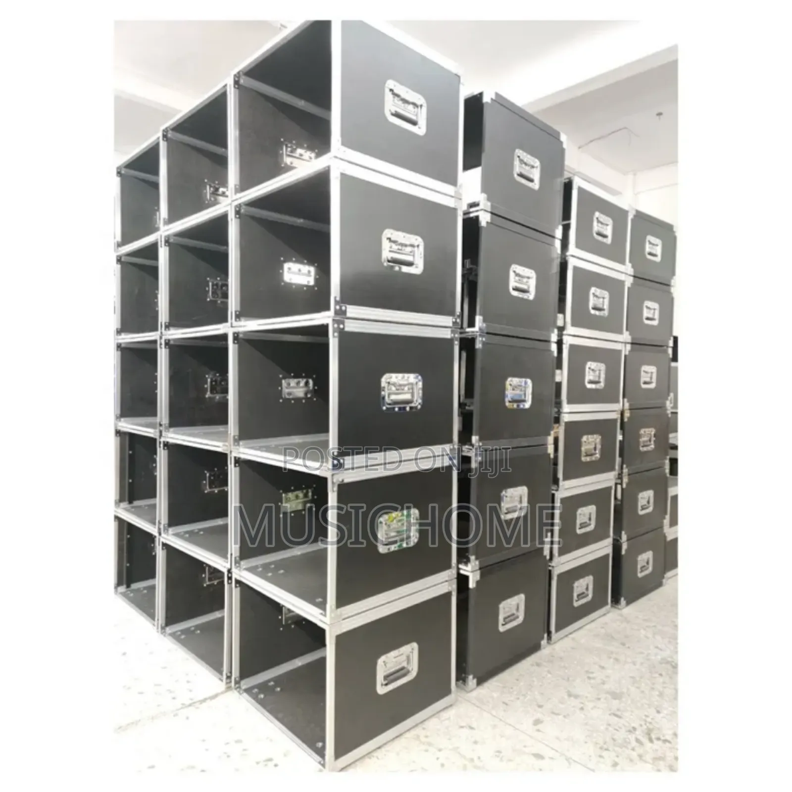 Amplifier Audio Racks