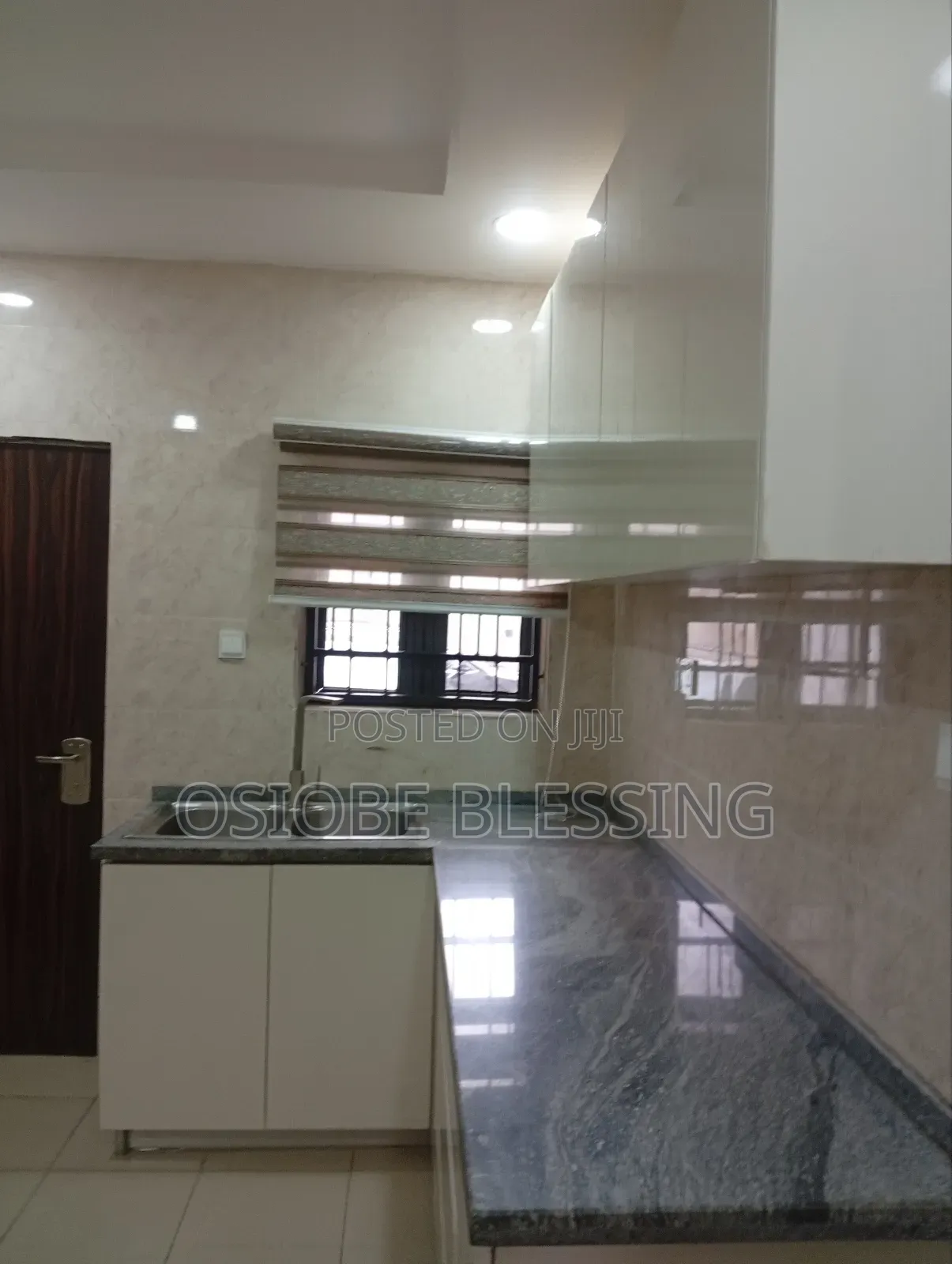 3bedrooms With Pool in Jahi (Co)