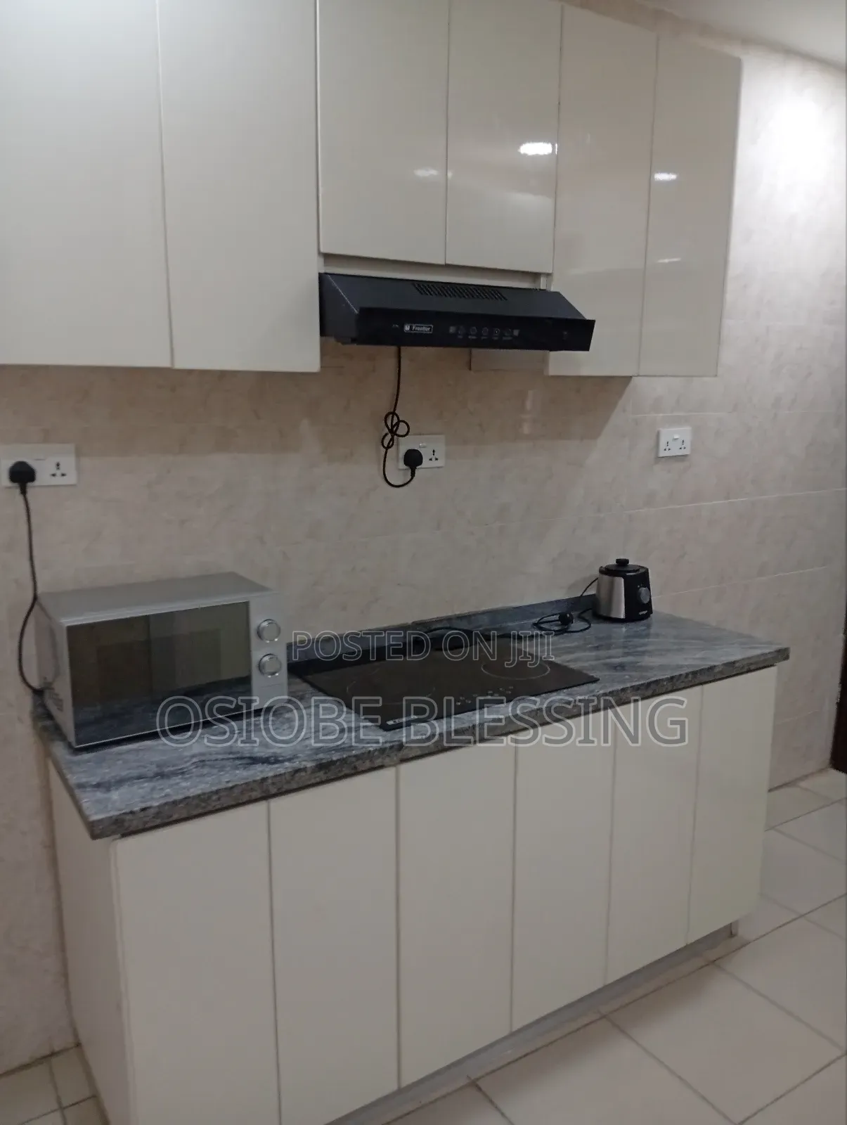 3bedrooms With Pool in Jahi (Co)