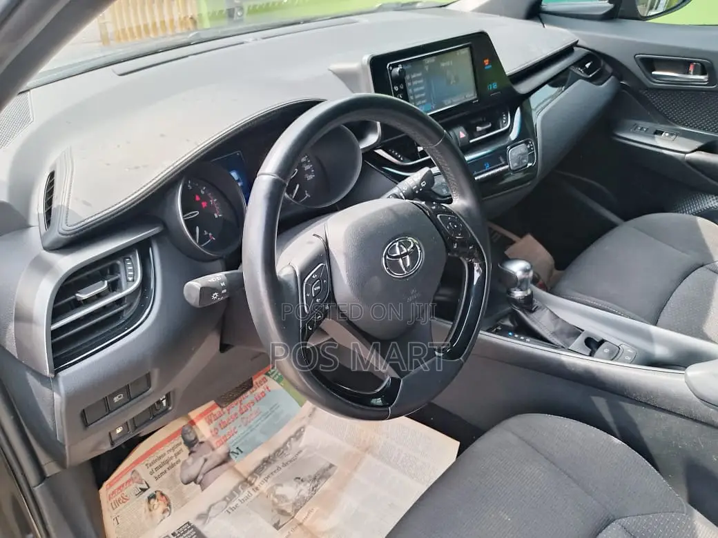 Toyota C-HR XLE Prermium FWD (2.0L 4cyl 2AM) 2018 Black