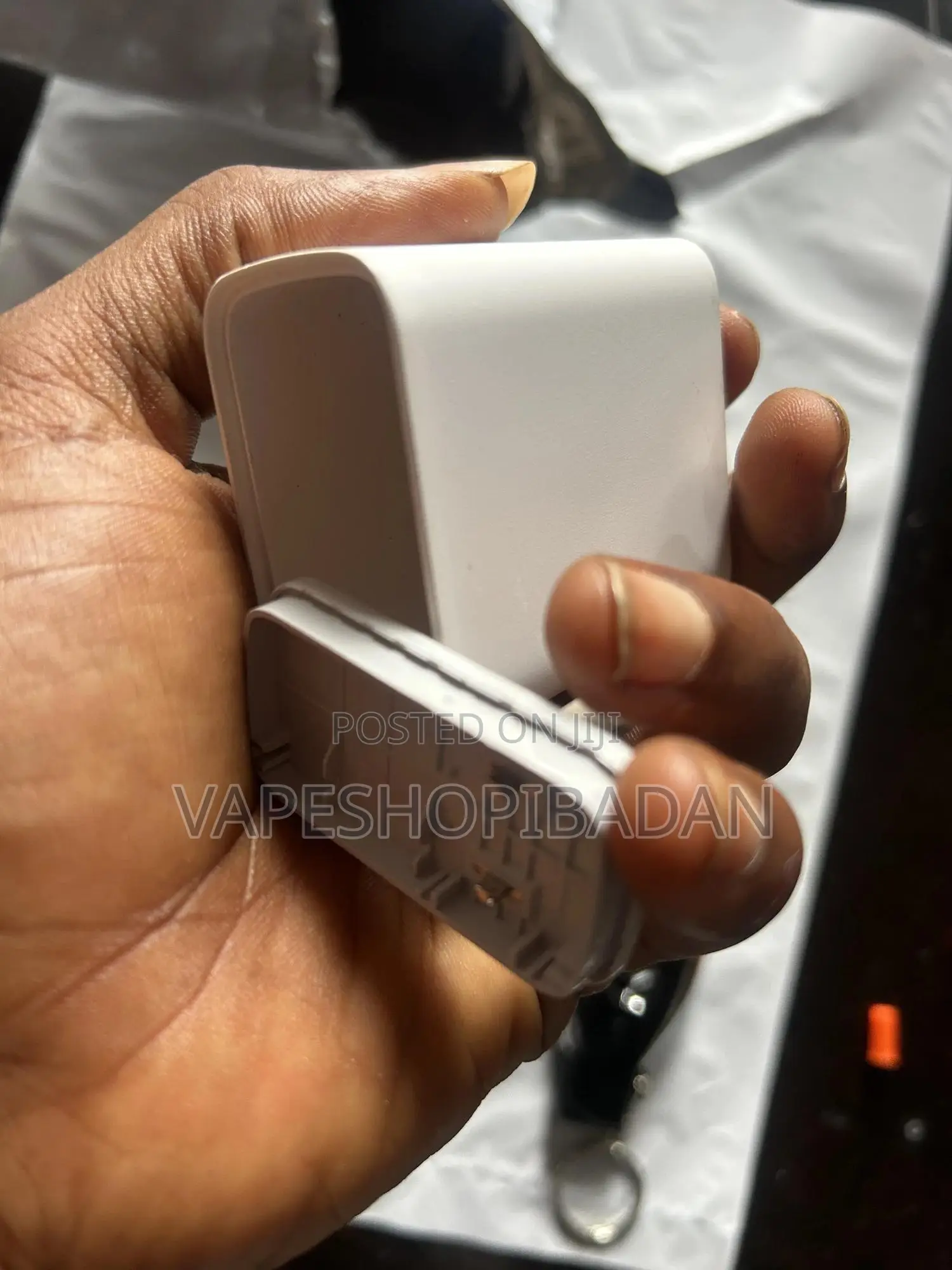 Charger Edge Safe Disguise
