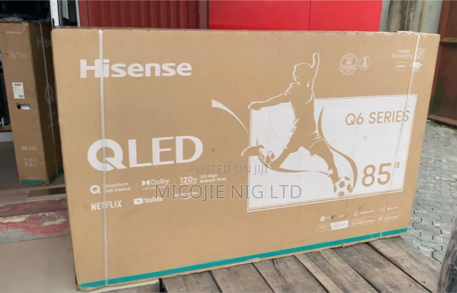 His 85" Qled Tv