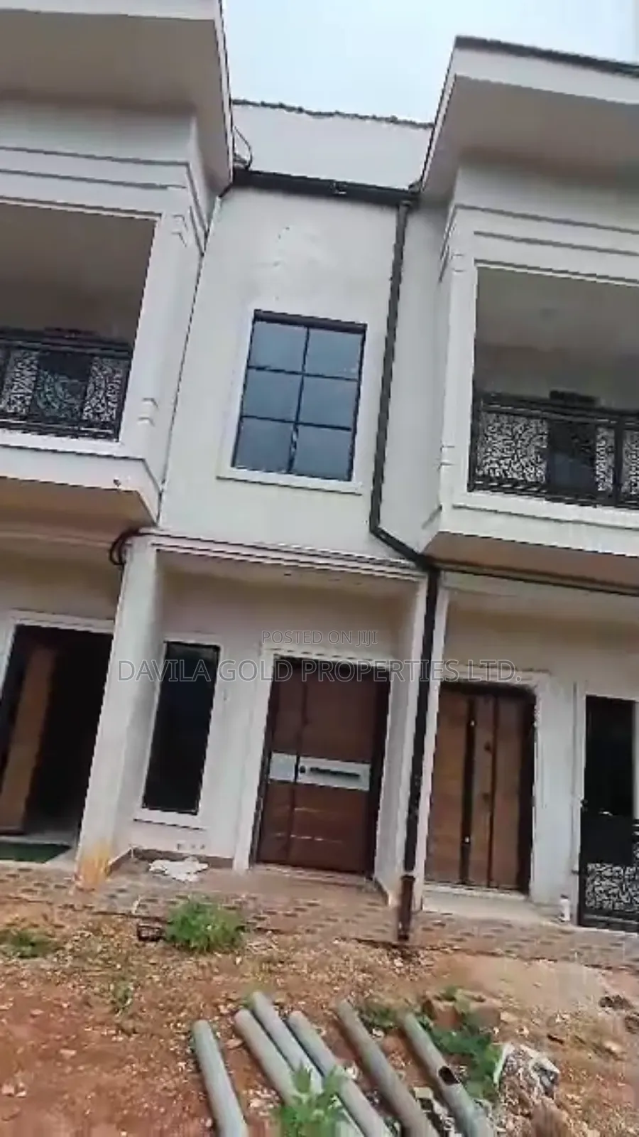 12bdrm Block of Flats in Benin City for sale