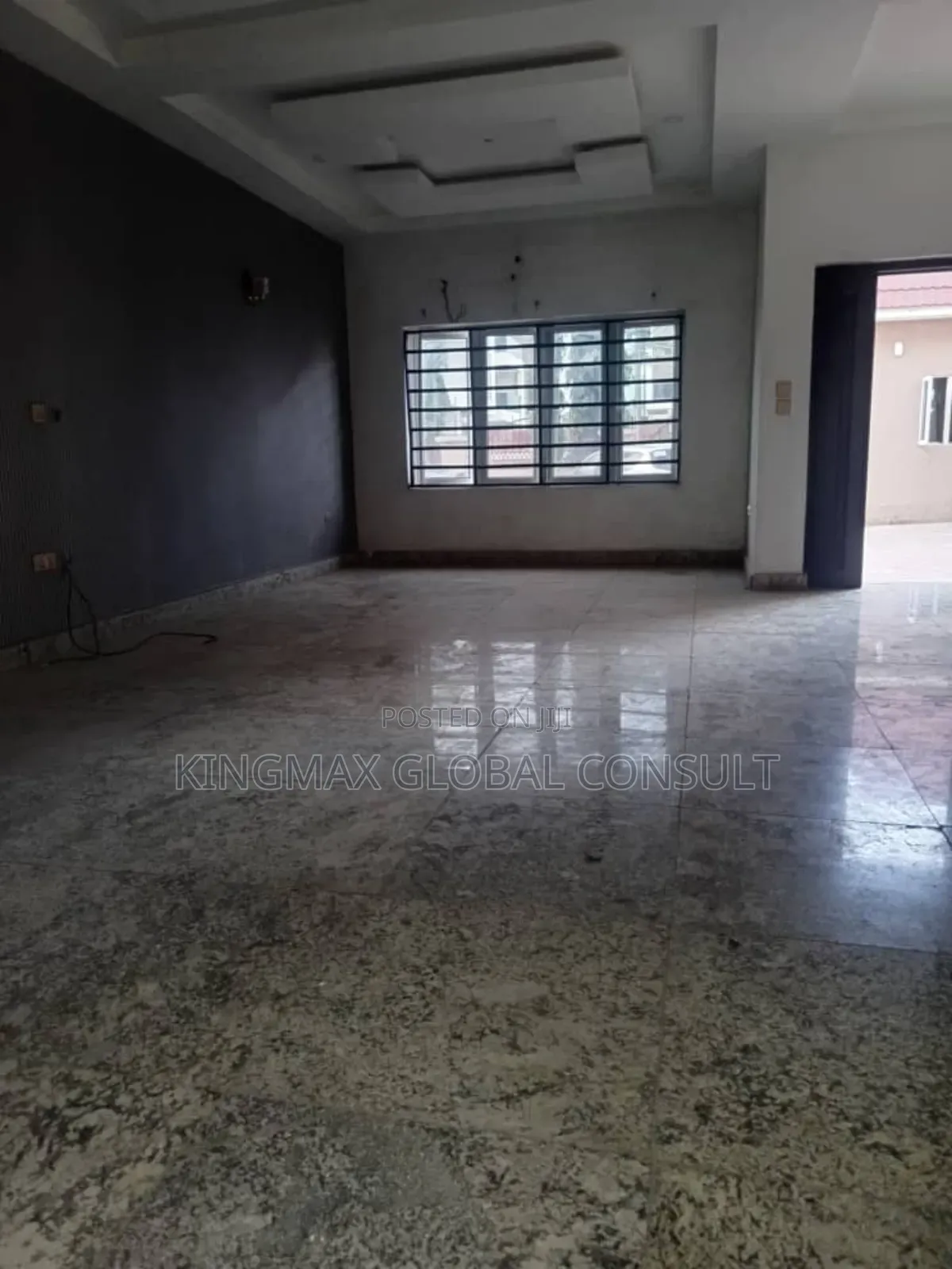 4bdrm Townhouse/Terrace in Guzape District- for sale