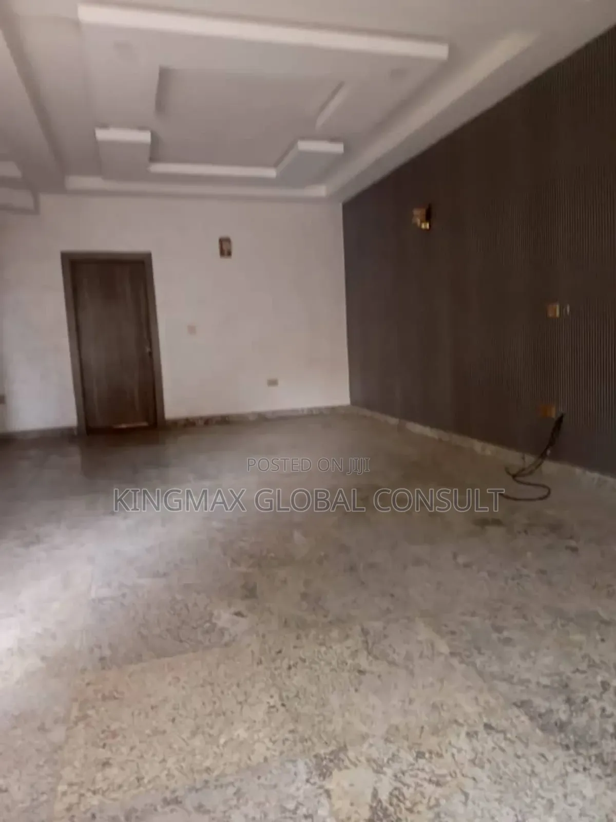 4bdrm Townhouse/Terrace in Guzape District- for sale