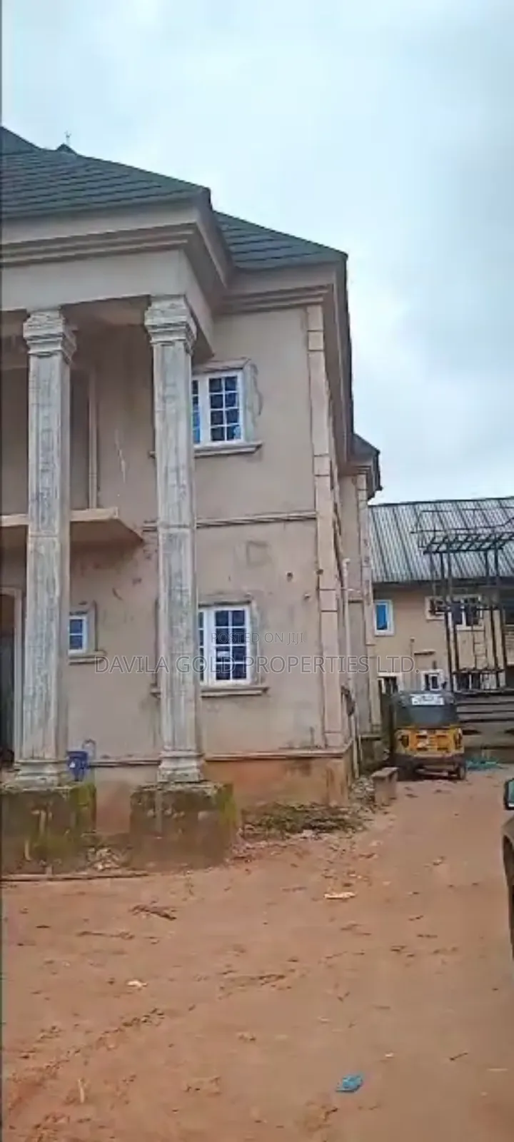 5bdrm Duplex in Benin City for sale