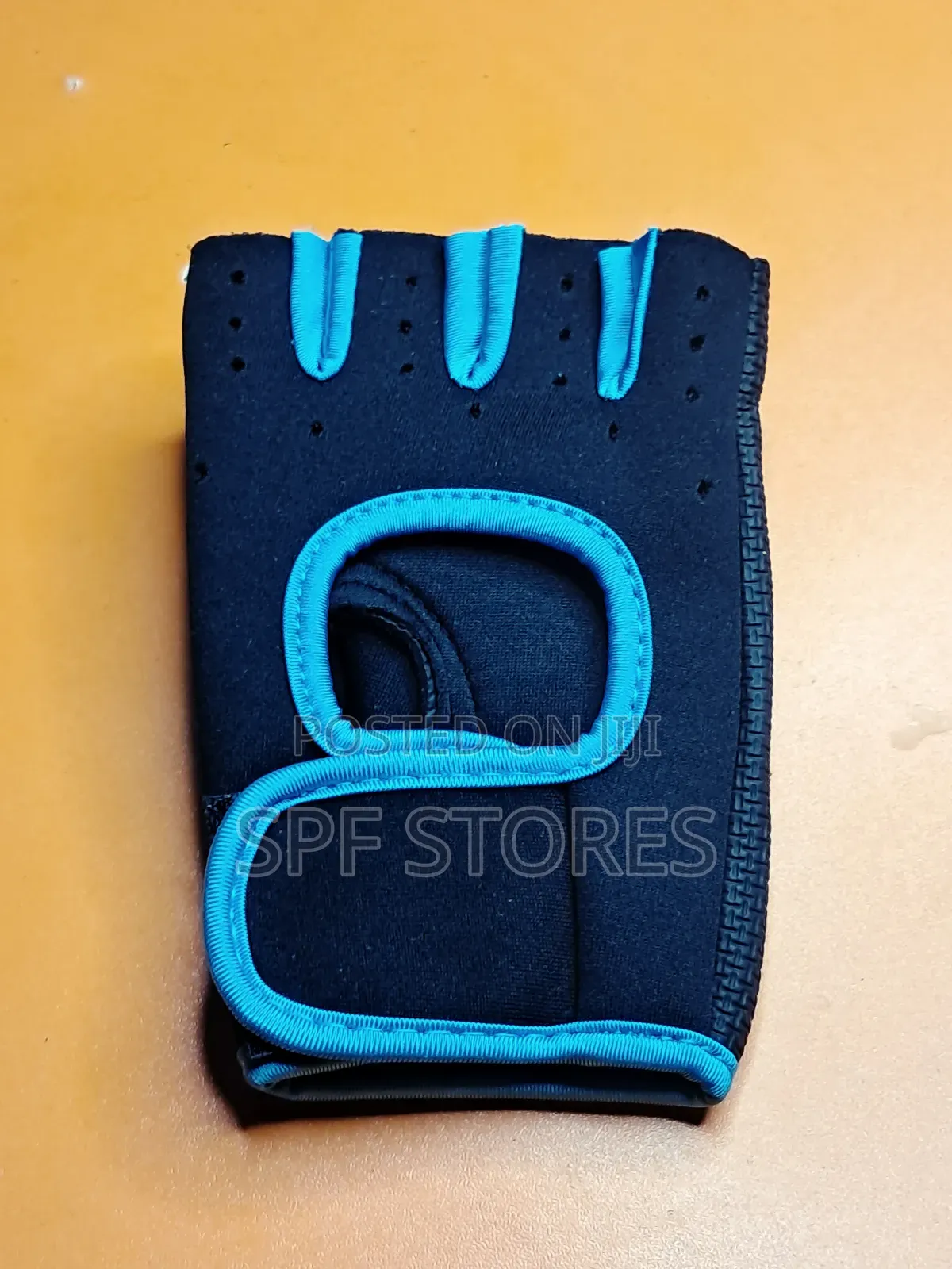 Unique Gym Gloves