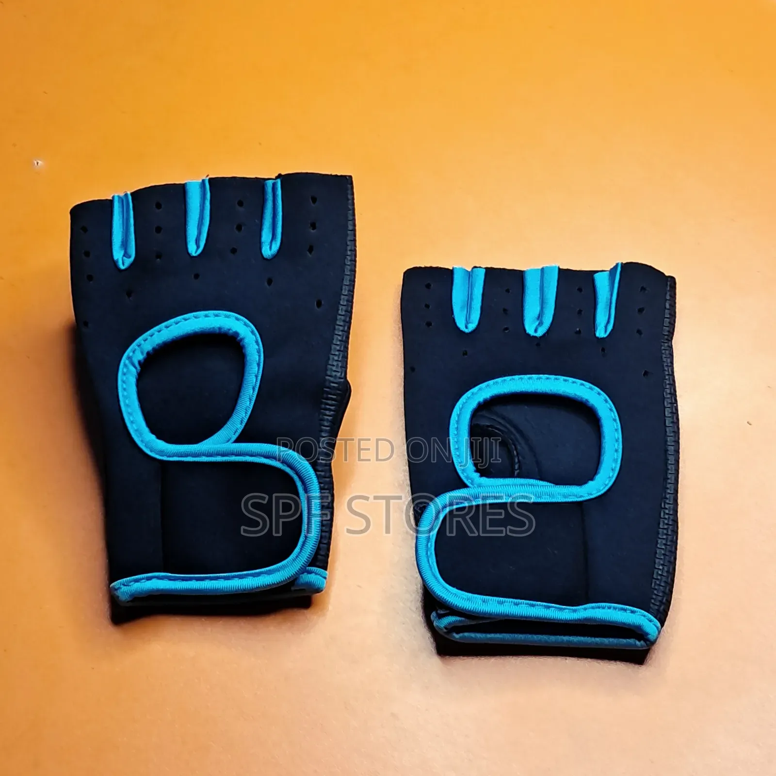 Unique Gym Gloves