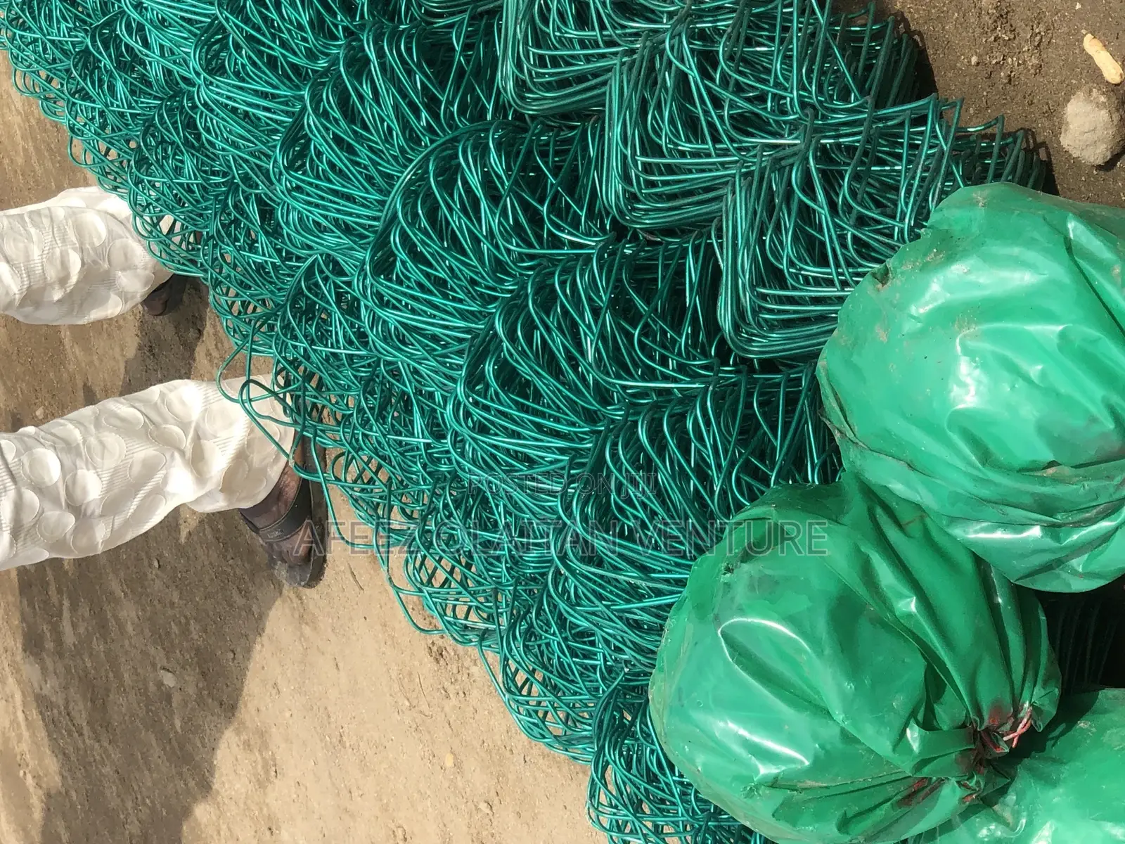 Fence Wire Mesh Quality 8ft by 12meter