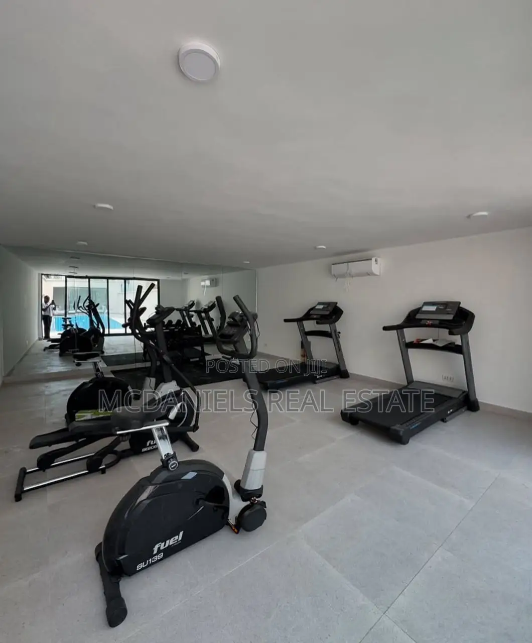 Furnished 5bdrm Duplex in Banana Island for sale