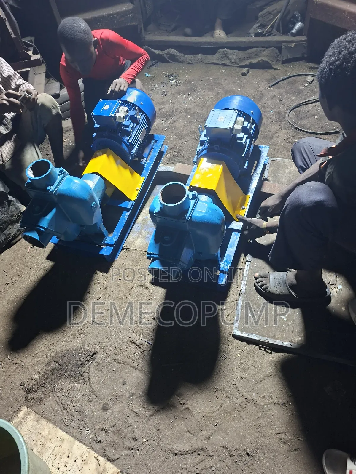 Self Priming Pump