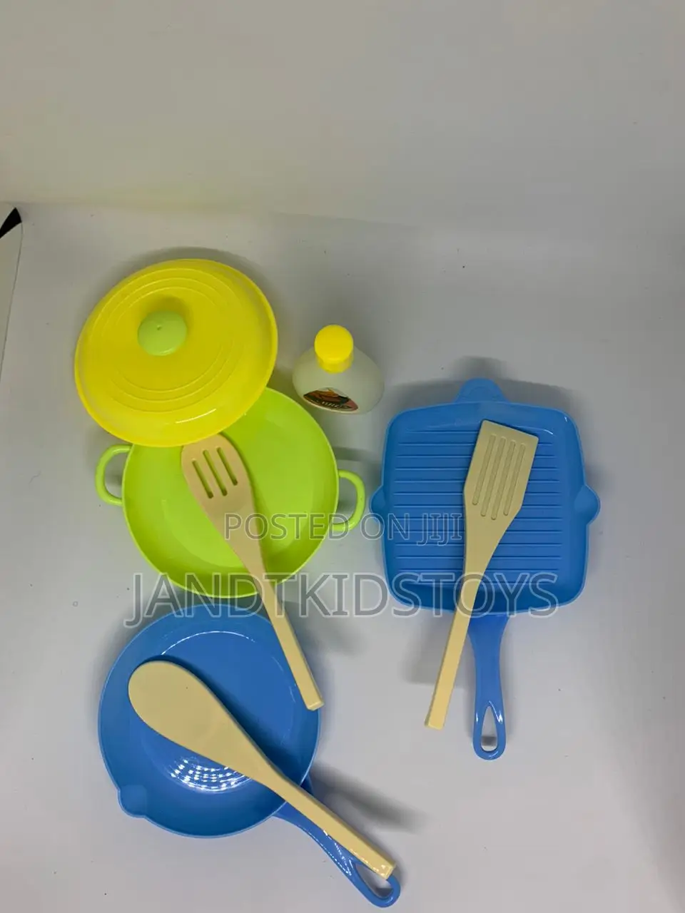 Kids Modern Kitchen Cooking Set