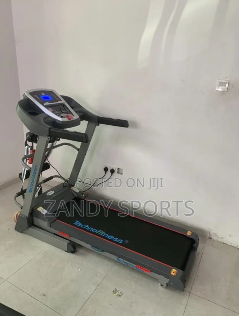 2.5hp Treadmill ( Techno Fitness)
