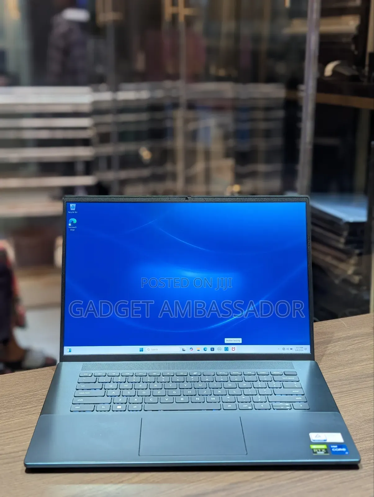 Laptop Dell Inspiron 16 Plus 7630 16GB Intel Core i7 SSD 1T