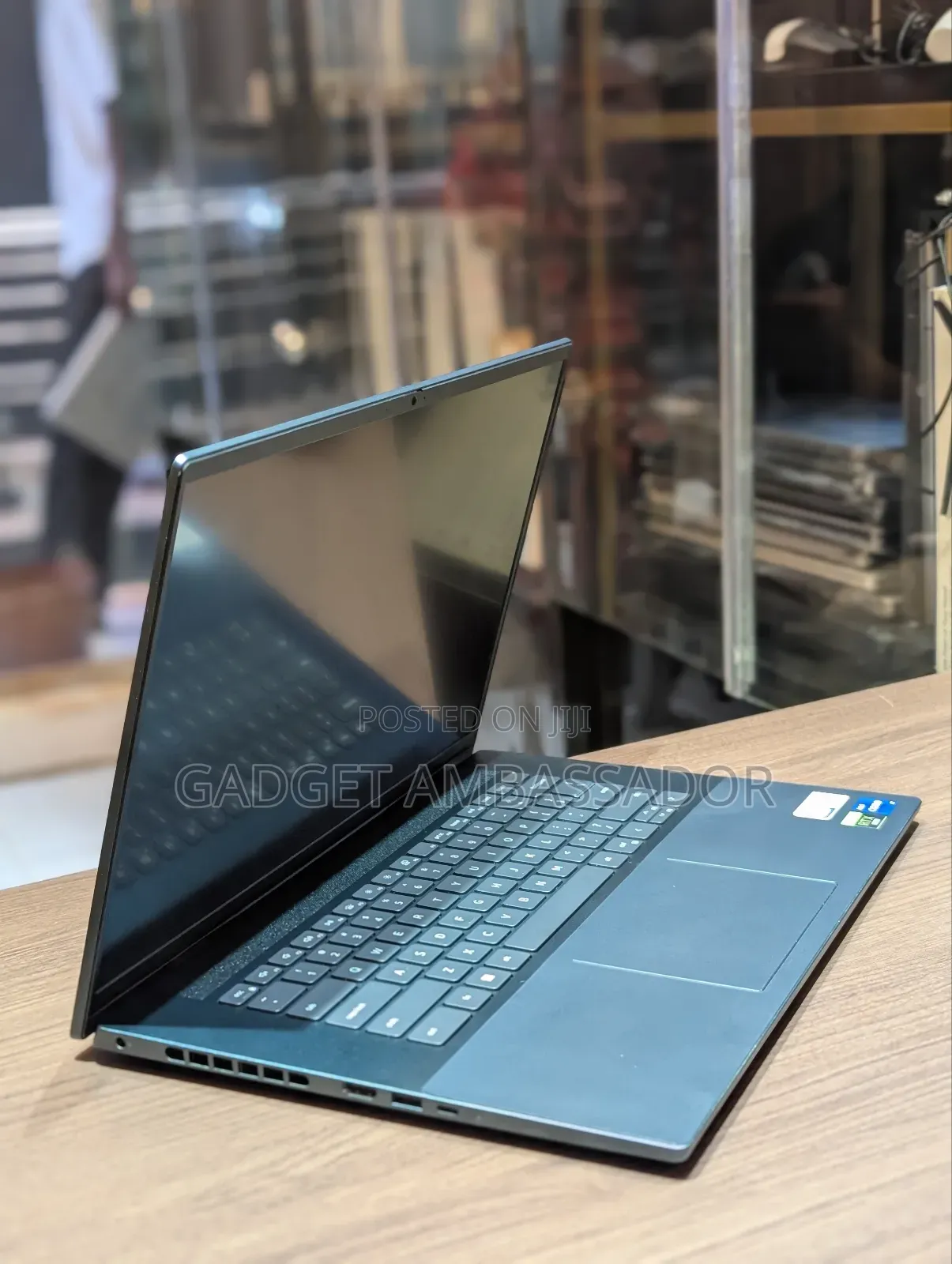 Laptop Dell Inspiron 16 Plus 7630 16GB Intel Core i7 SSD 1T